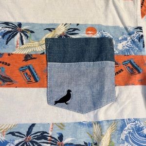 Staple Large Tshirt with front pocket